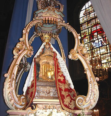 Statue_ND_des_7_douleurs