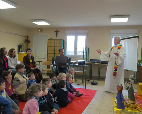 l'Abbé Jean -Paul qui va nous parler de Jésus