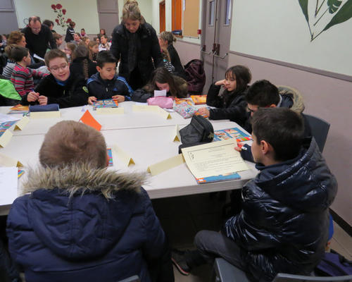 Réflexion en petits groupes avec un(e) catéchiste