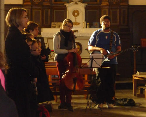 à l'église