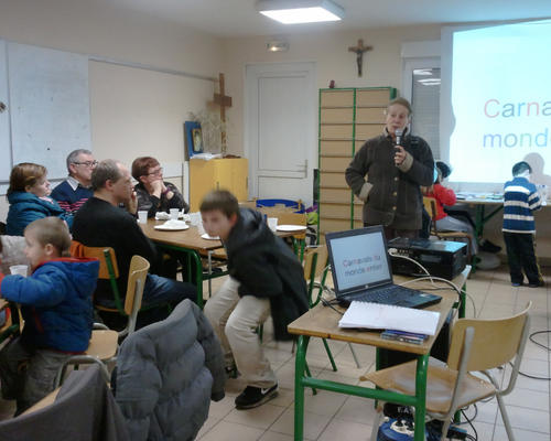 Mare-Andrée nous a rappelé l'invitation du CCFD-Terre solidaire à venir rencontrer notre partenaire