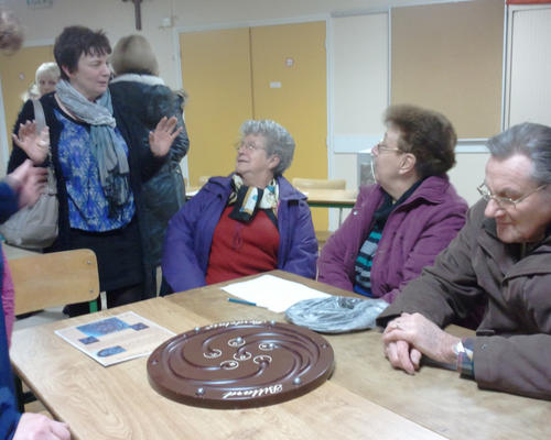 Un jeu nous attendait sur chaque table