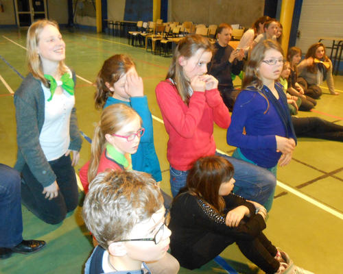 autre équipe, attentive
