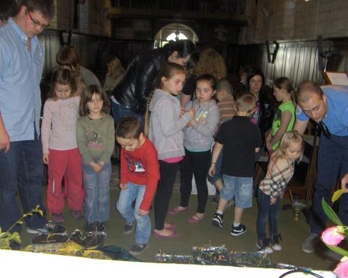 PETITE ENFANCE 049