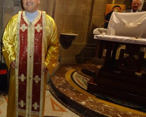 les habits liturgiques DSC00174