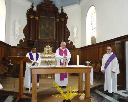 celebration eglise Hecq