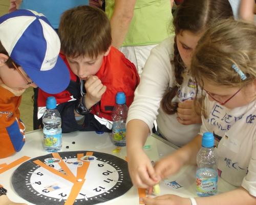 39 - A quelle heure se lève le français