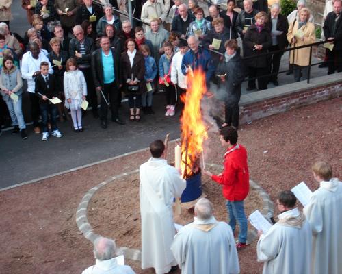veilleepascale2014 011