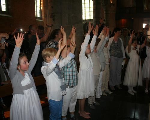 Au début de la messe.