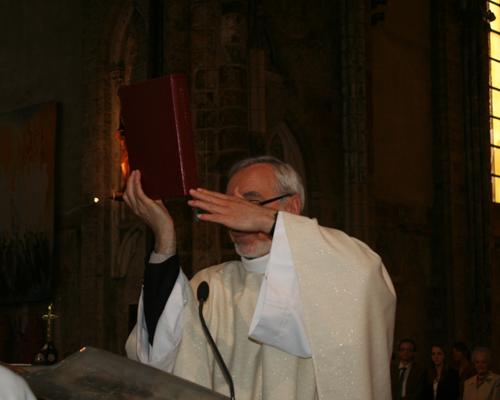 "Acclamons la Parole de Dieu"