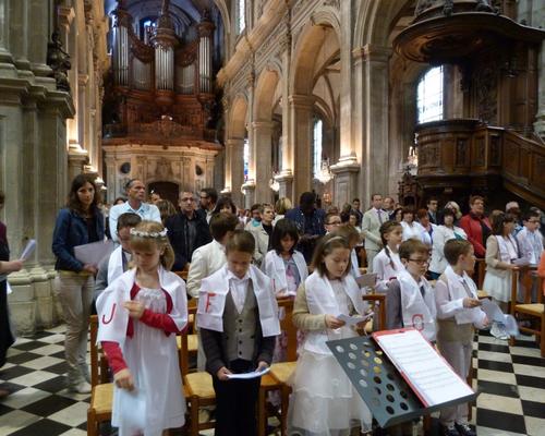 premieres communion st francois et cathedrale 024