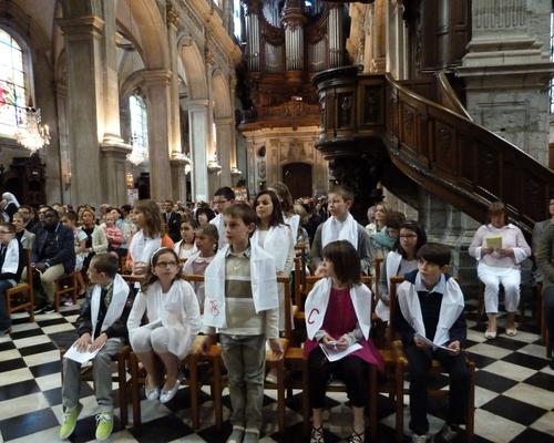 premieres communion st francois et cathedrale 030