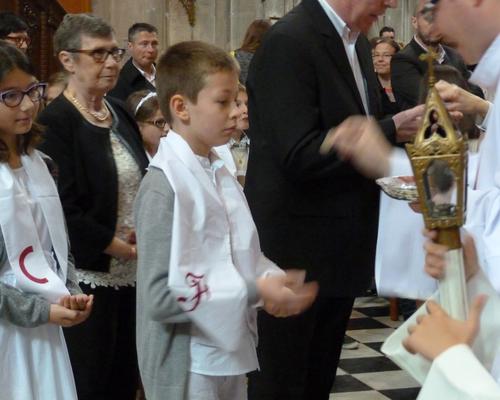 premieres communion st francois et cathedrale 090