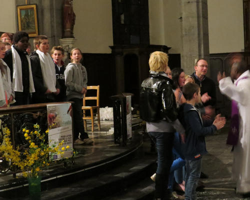 2014 HERGNIES 1èresCommunionsSt Fr Val Escaut(47)