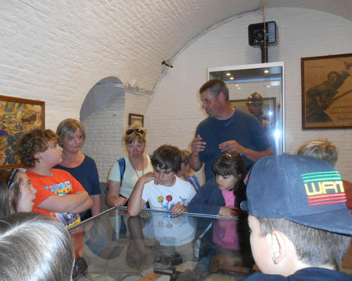 Images - Stald - Cate# au Fort Leveau - 2014-06 -