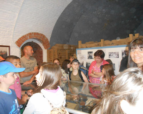 Images - Stald - Cate# au Fort Leveau - 2014-06 -