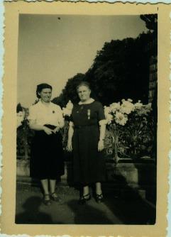 Louise Caudrelier (à gauche) et Mme Dereugnaucourt
(secteur de Râches)
