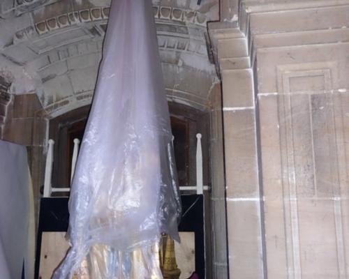 l'habitacle,minutieusement enveloppé, depuis l'année précédente