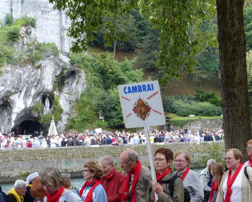 2014-08-20-lourdes -proc-SSacrement (34)