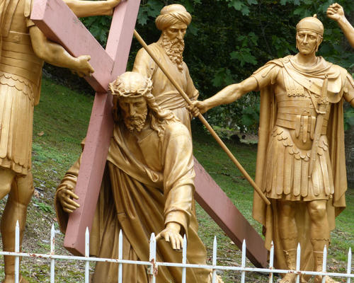 2014-08-21Lourdes_chemin _croix_montagne (3)