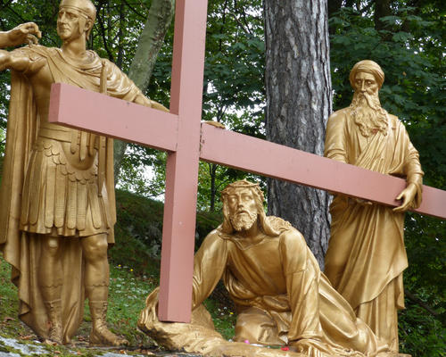 2014-08-21Lourdes_chemin _croix_montagne (14)