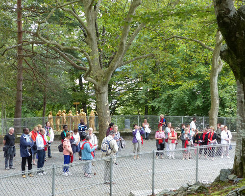 2014-08-21Lourdes_chemin _croix_montagne (27)
