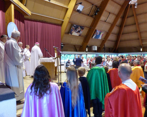 2014-08-22Lourdes_messe_St_Pierre