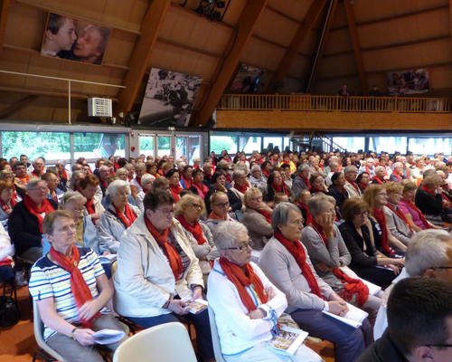 2014-08-22Lourdes_messe_St_Pierre 18