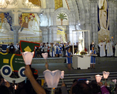 2014-08-23-lourdes-pro-flambeau (20)