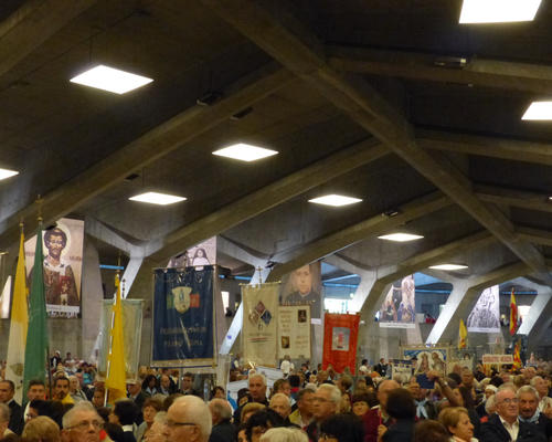 2014-08-24Lourdes_messe_internationale 9