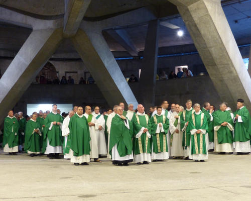 2014-08-24Lourdes_messe_internationale 17