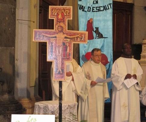 La messe à Vieux-Condé