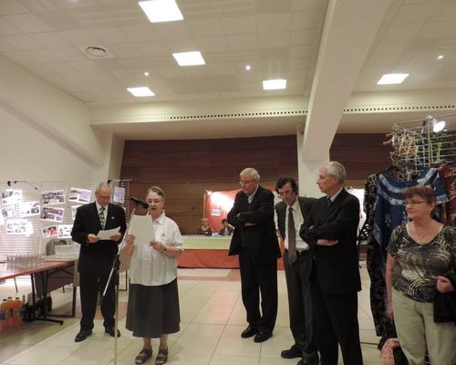 J Cl. Moniez, Sr Edith, Mgr Garnier, Mr le Maire, Mr le Sous-Préfet
