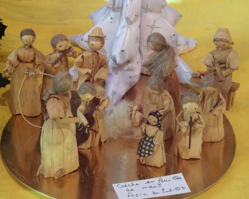 crèche en feuilles de maïs