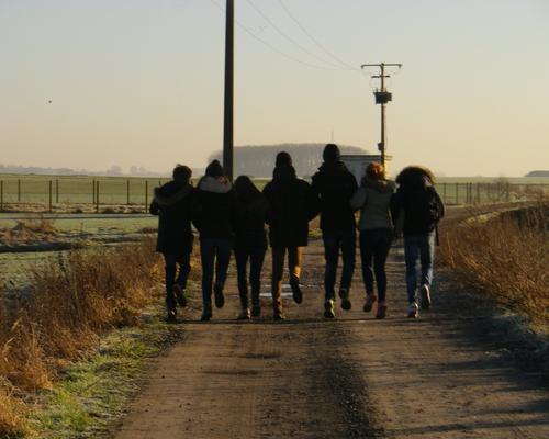 045- Des jeunes heureux !