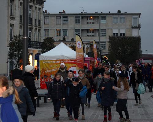 1502_Flashmob 2