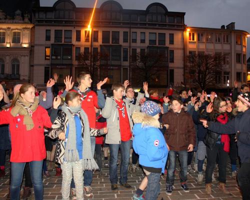 1502_Flashmob 19