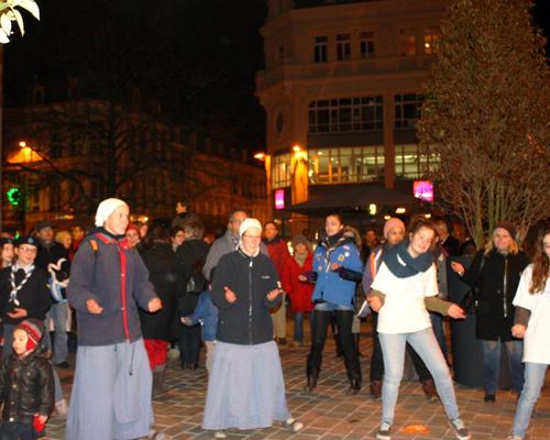 1502_Flashmob 29