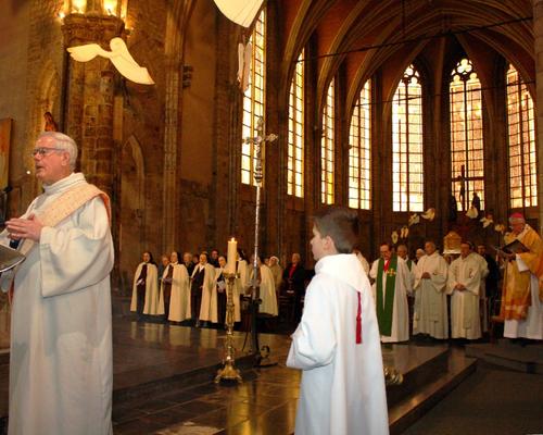 1502_Messe avec les consacrés 38