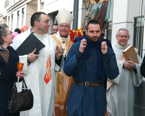1502_Procession 4
