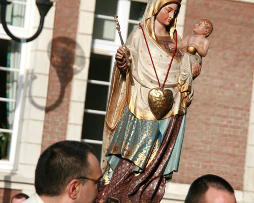 1502_Procession 6