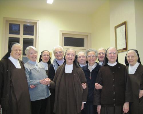 Avec les Soeurs missionnaires italiennes MONTIGNY