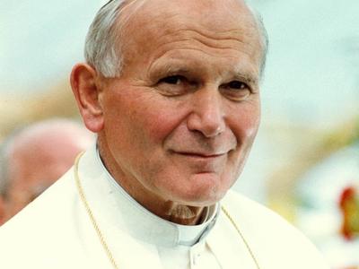 St Jean-Paul II