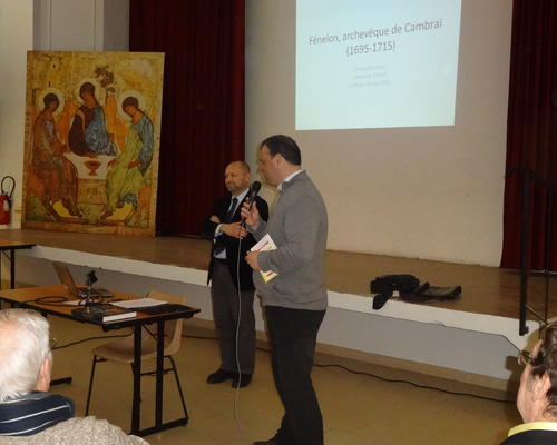 Accueil par le doyen M. Dervaux