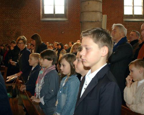 1503_1ères communions (St-Jean) 33