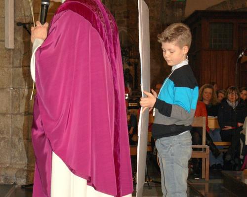 1503_1ères communions (St-Jean) 49