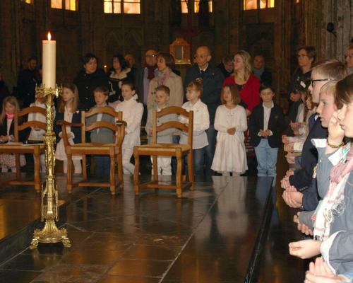 1503_1ères communions (St-Jean) 84