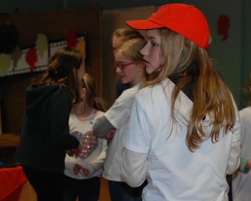 veillée : spot publicitaire , avec la casquette mej...