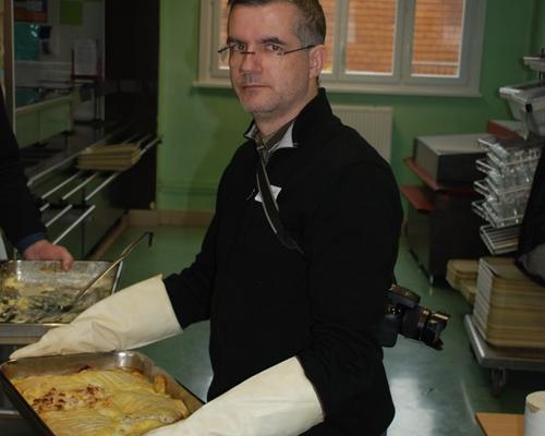 pour des plats aussi chaud il faut bien de grandes moufles isolants ! Qu'en pense Pawel ? 