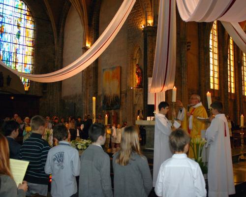 1504_1ères communions (Ecole Ste-Union) 25